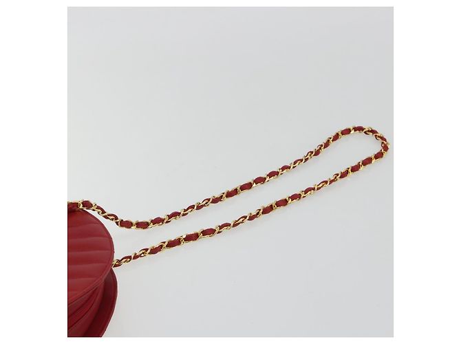 Timeless Borsa a tracolla CHANEL Matelassé con catena in pelle d'agnello rossa e CC dorato - vista 8