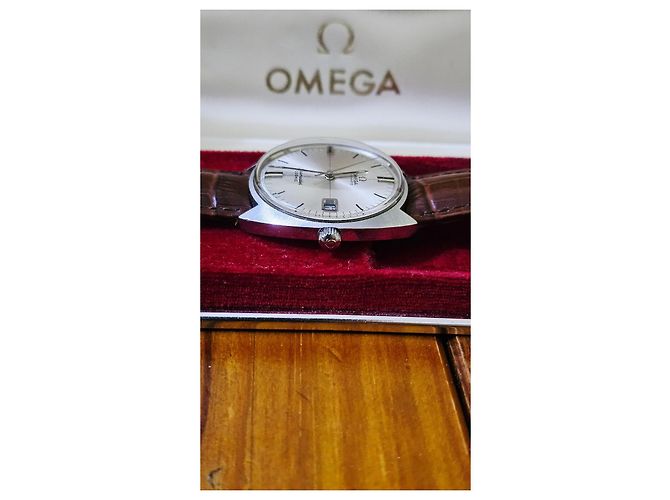 Orologio Automatico Omega Seamaster Cosmic Marrone Argento - vista 9
