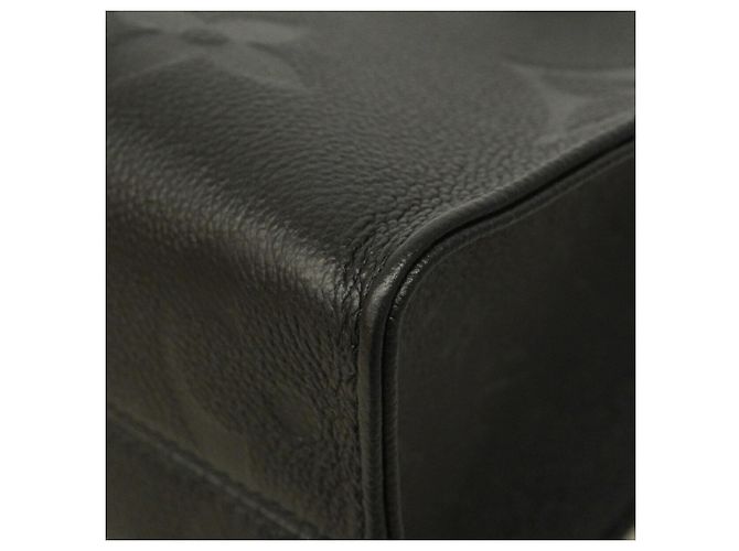 Borsa Louis Vuitton Monogram Empreinte OnTheGo PM Nero - vista 6