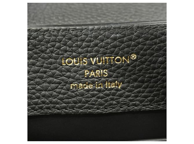 Borsa Louis Vuitton Capucines BB Nero - vista 5