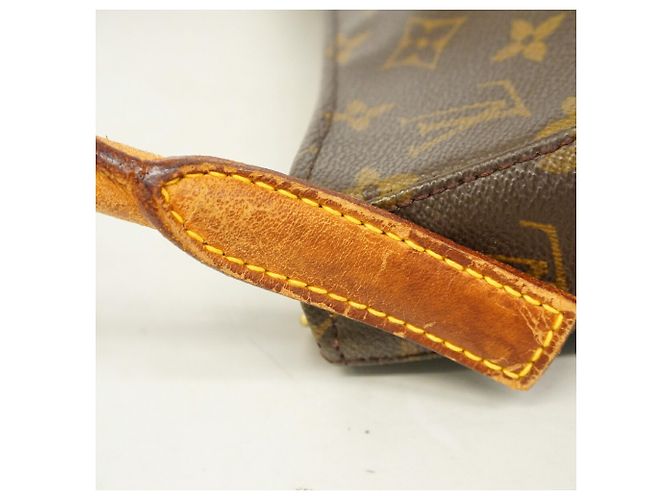 Borsa a tracolla Louis Vuitton Monogram Looping GM Marrone - vista 7