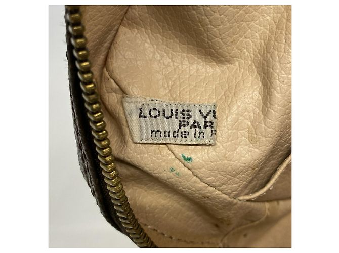 Bolso Louis Vuitton Monogram Toilette 28 Castaño - vista 5