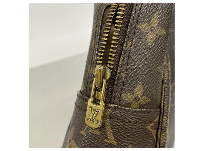 Bolso Louis Vuitton Monogram Toilette 28 Castaño - vista 6