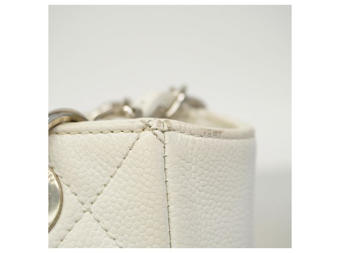 Timeless Borsa Tote Chanel in vitello grana bianca Bianco - vista 9