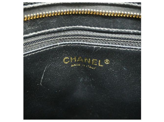 Borsa Tote Chanel in pelle di vitello martellata nera Nero - vista 5