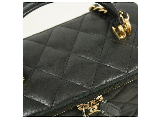 Borsa Vanity Chanel in pelle d'agnello nera Nero - vista 12