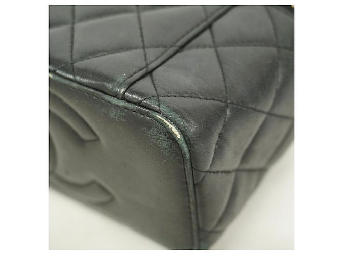 Borsa Vanity Chanel in pelle d'agnello nera Nero - vista 6