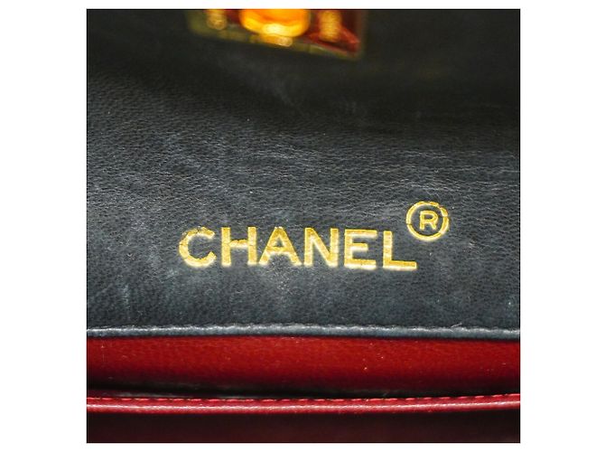 Borsa a tracolla con catena Chanel Matelassé Nero - vista 5