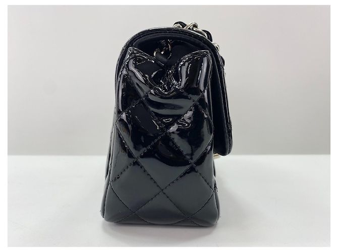 Borsa a tracolla Chanel Mini Matelassé, Black Nero - vista 4