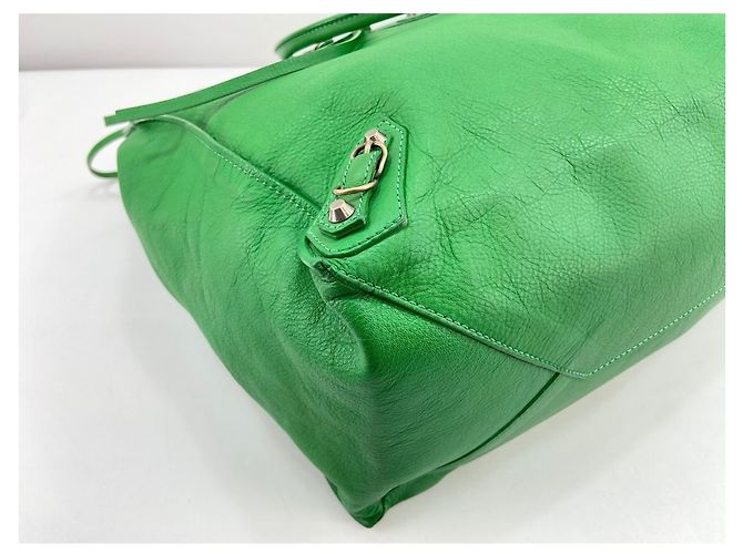 Borsa a tracolla Balenciaga Paper A4 Tote Verde - vista 8