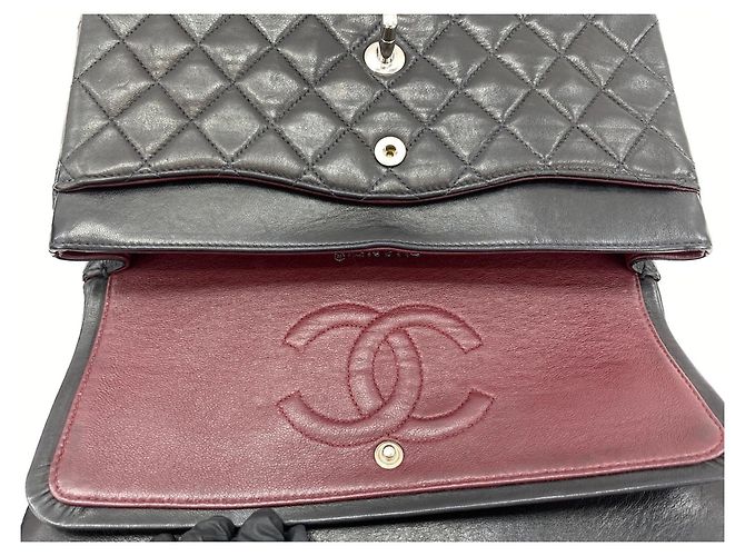Borsa a tracolla Chanel Matelassé Nero - vista 12