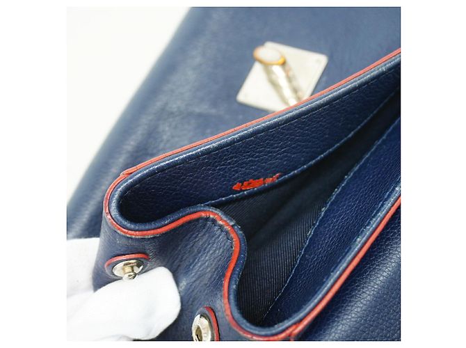 Borsa Louis Vuitton Lockme 2BB in Marine Rouge Rosso - vista 9