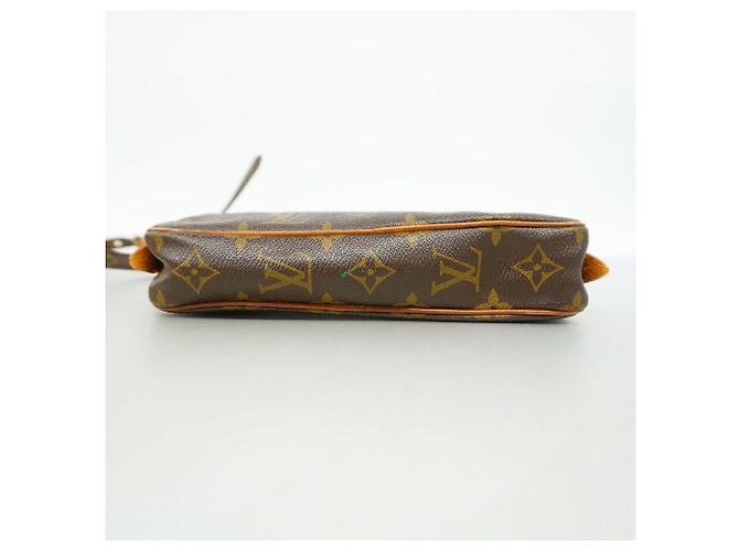 Louis Vuitton Monogram Pochette Marly Bandoulière Shoulder Bag Marrone - vista 3