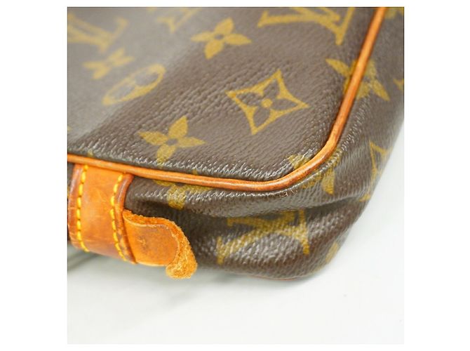 Louis Vuitton Monogram Pochette Marly Bandoulière Shoulder Bag Marrone - vista 7