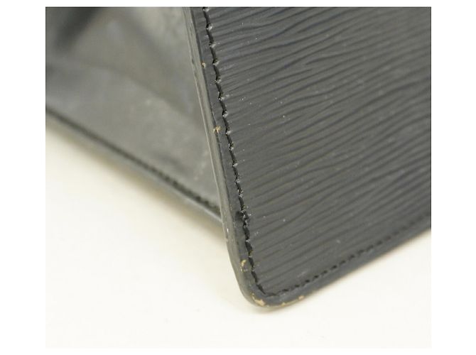 Louis Vuitton Epi Riviera Handbag Black - view 10