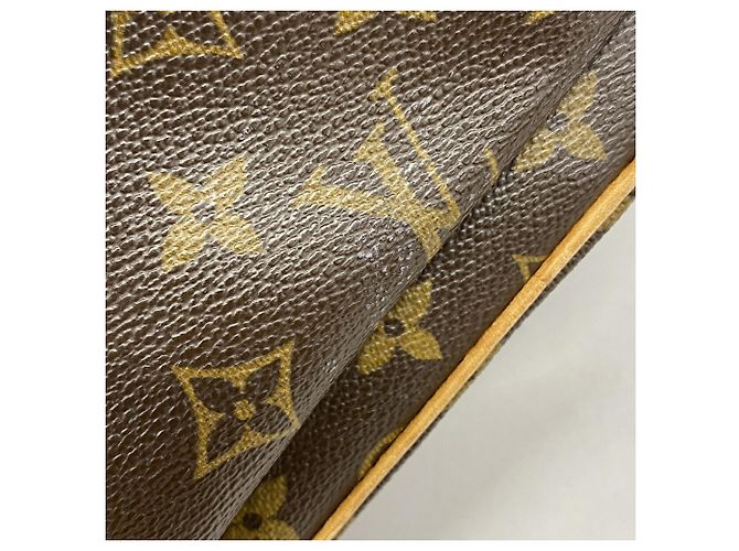 Bolso Louis Vuitton Monogram Excentricite Castaño - vista 11