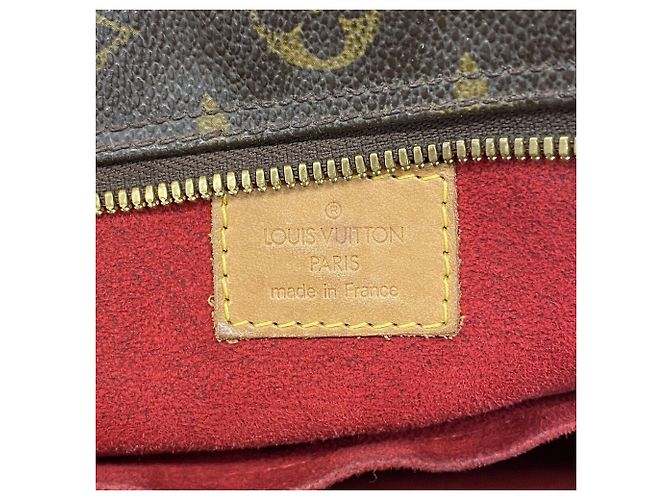 Bolso Louis Vuitton Monogram Excentricite Castaño - vista 5