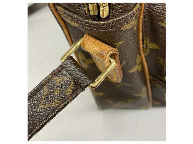 Borsa a tracolla Louis Vuitton Monogram Amazon Marrone - vista 9