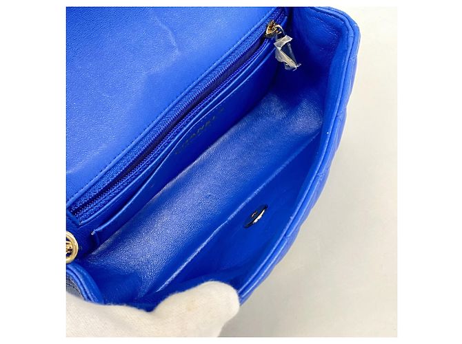 Borsa a spalla Mini Matelassé con catena Chanel Blu - vista 4