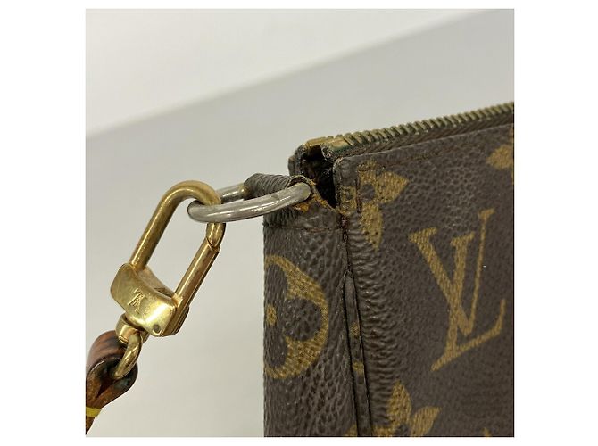 Borsa Louis Vuitton Monogram Pochette Accessoires Marrone - vista 7