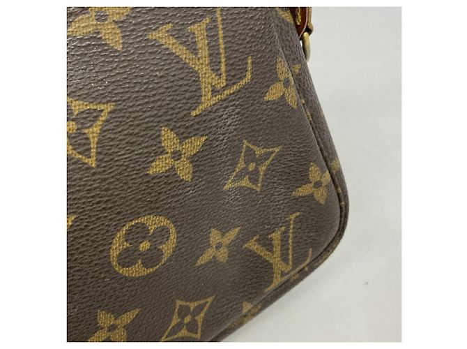Borsa Louis Vuitton Monogram Pochette Accessoires Marrone - vista 9