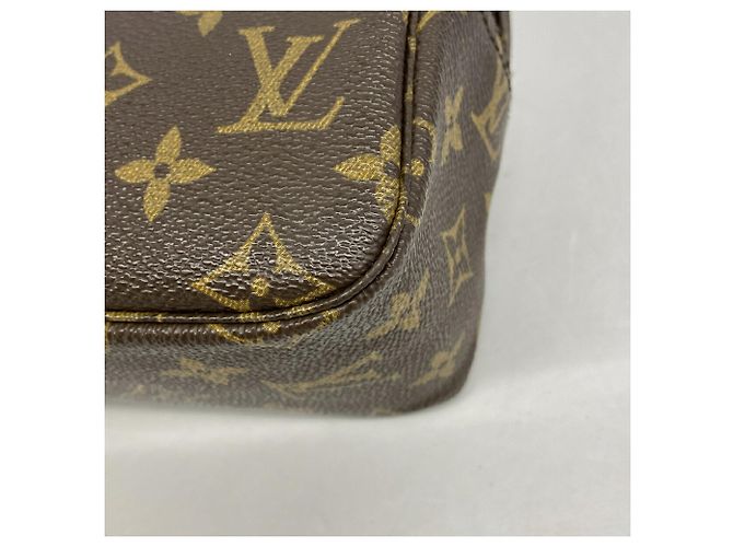 Pouch Louis Vuitton Monogram Toilette 28 Marrone - vista 7
