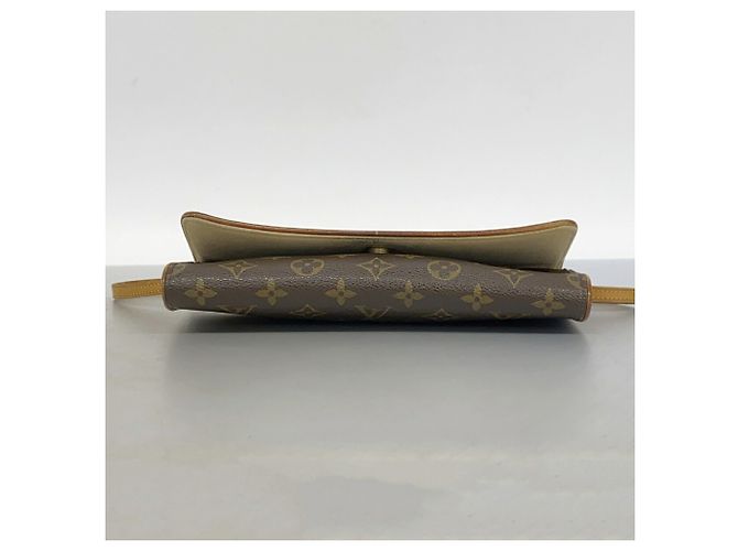 Borsa a tracolla Louis Vuitton Monogram Pochette Twin GM Marrone - vista 3