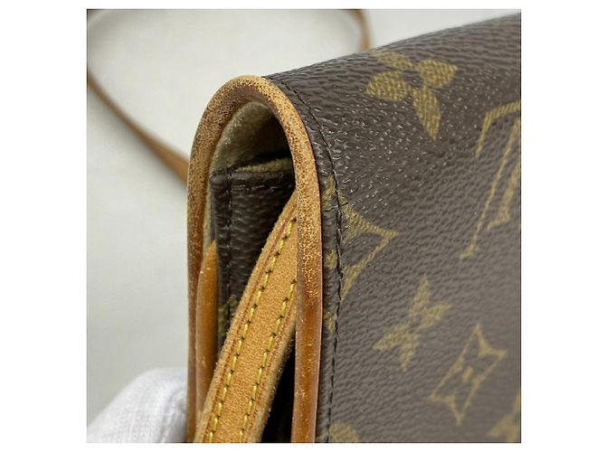 Borsa a tracolla Louis Vuitton Monogram Pochette Twin GM Marrone - vista 7