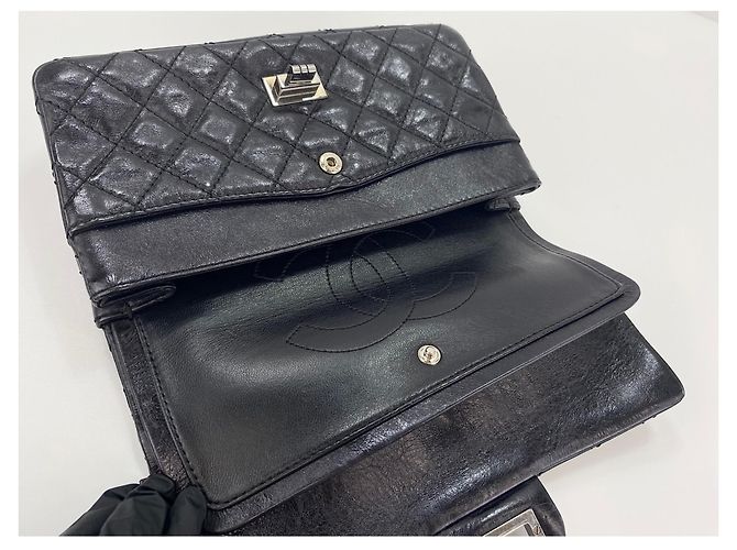 Borsa a tracolla Chanel Matelassé - Black Nero - vista 12