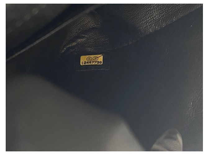 Borsa a tracolla Chanel Matelassé - Black Nero - vista 14