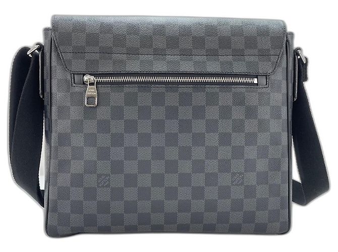 Borsa a tracolla Louis Vuitton District Nero - vista 2