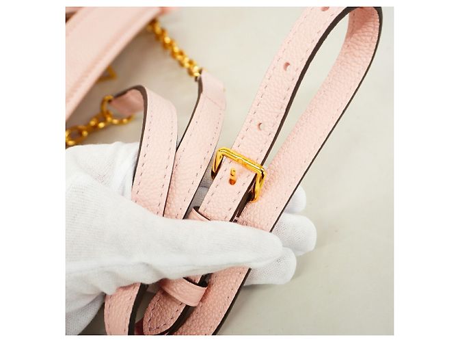 Borsa Louis Vuitton Monogram Empreinte Marshmallow PM Rosa - vista 10