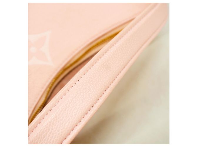 Borsa Louis Vuitton Monogram Empreinte Marshmallow PM Rosa - vista 11