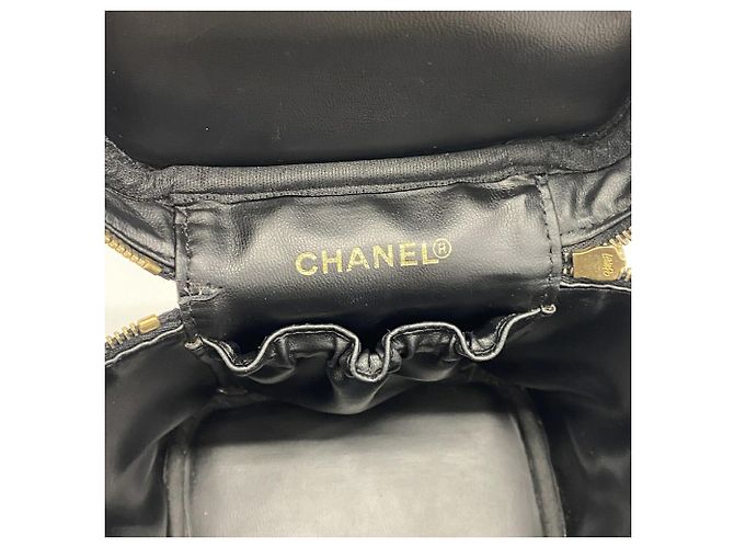 Borsa Vanity Chanel in pelle di vitello martellata nera Nero - vista 5
