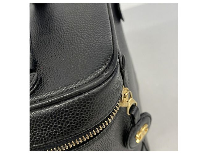 Borsa Vanity Chanel in pelle di vitello martellata nera Nero - vista 6