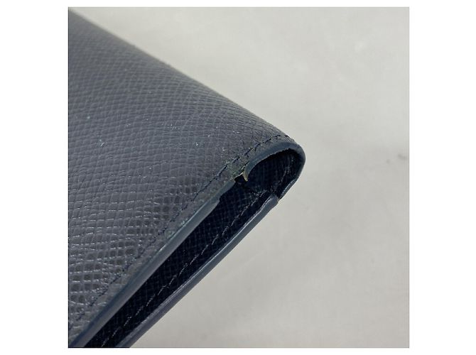 Louis Vuitton Taiga Portefeuille Brazza Long Wallet Blu navy - vista 5