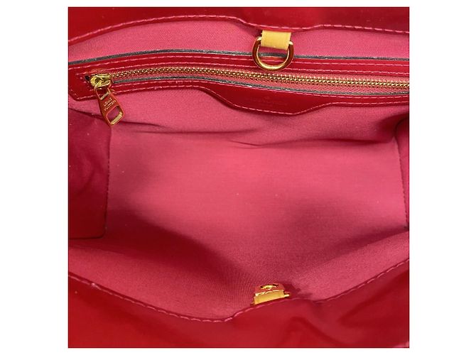 Borsa Louis Vuitton Vernis Catalina BB Rosa - vista 4