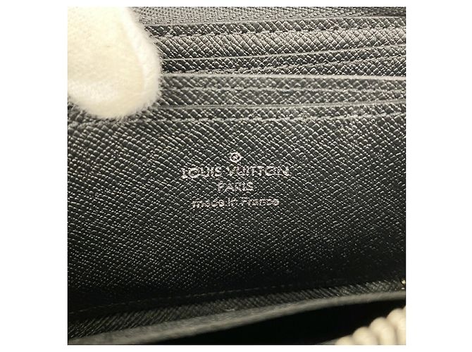 Louis Vuitton Taiga Zippy Münzbeutel Grau - Ansicht 4