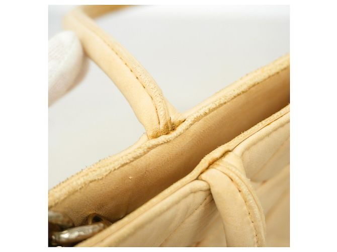 Chanel Tote Bag aus beigem Lammleder - Ansicht 10