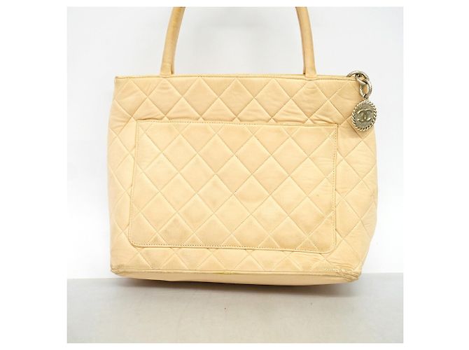 Chanel Tote Bag aus beigem Lammleder - Ansicht 11
