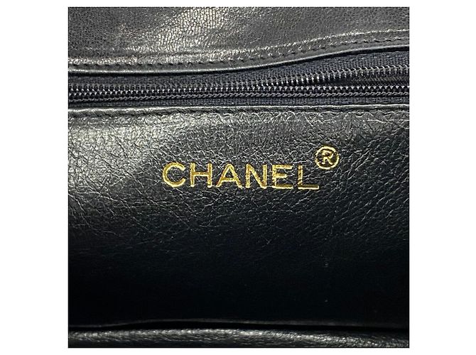 Bolsa de ombro Chanel em pele de cordeiro preta Preto - vista 5