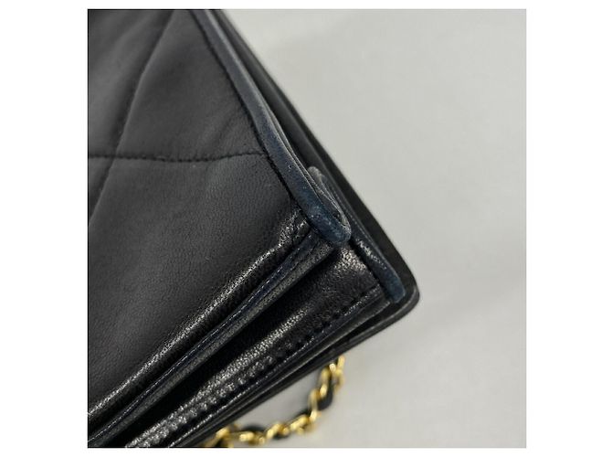Bolsa de ombro Chanel em pele de cordeiro preta Preto - vista 7