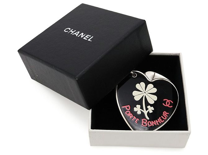 Portachiavi Chanel Heart Clover Nero Argento - vista 7