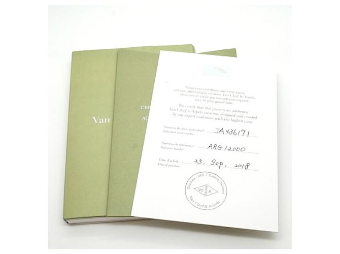 Orecchini Van Cleef & Arpels Sweet Alhambra - vista 9