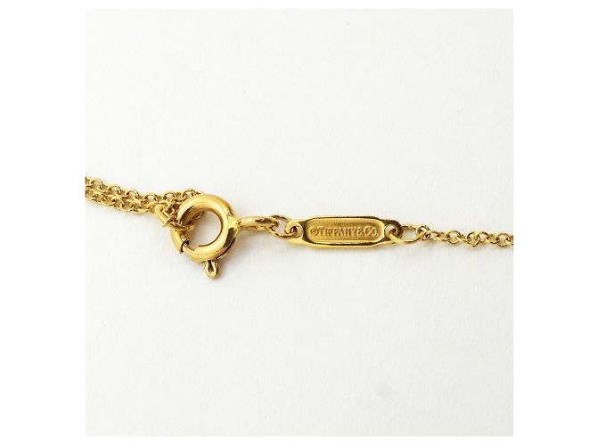 Tiffany & Co. T Smile Small Halskette in 18K Gelbgold - Ansicht 4