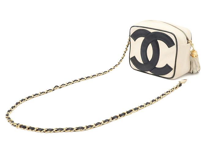 Borsa a catena Chanel Coco Mark Nero Crudo - vista 3