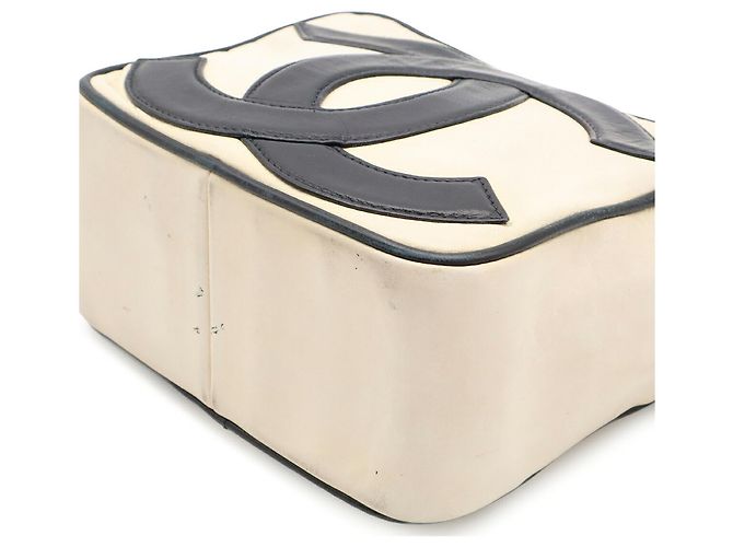 Borsa a catena Chanel Coco Mark Nero Crudo - vista 4