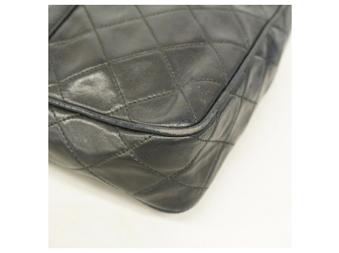 Chanel Matelassé Schultertasche Schwarz - Ansicht 12