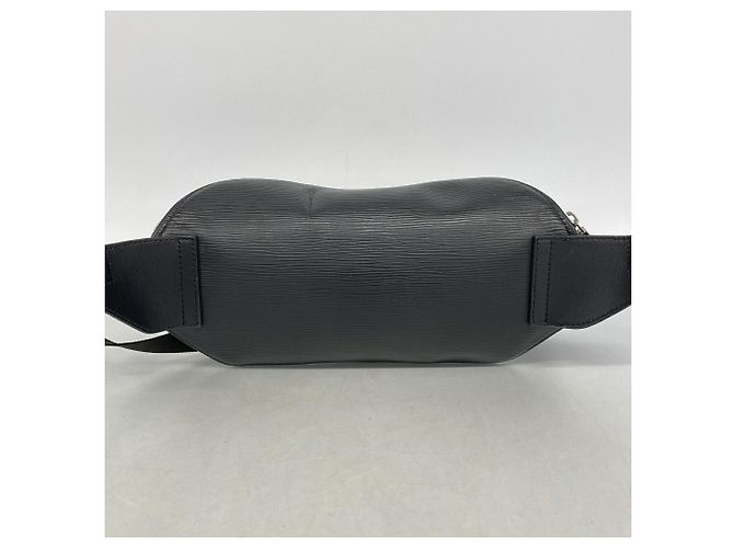 Borsa a tracolla Louis Vuitton Epi LV Circle Nero - vista 11