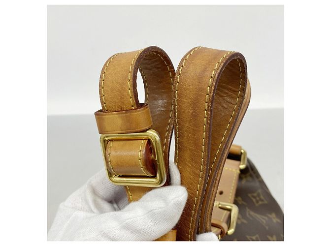 Louis Vuitton Monogram Bumbag M43644 Marrone - vista 7